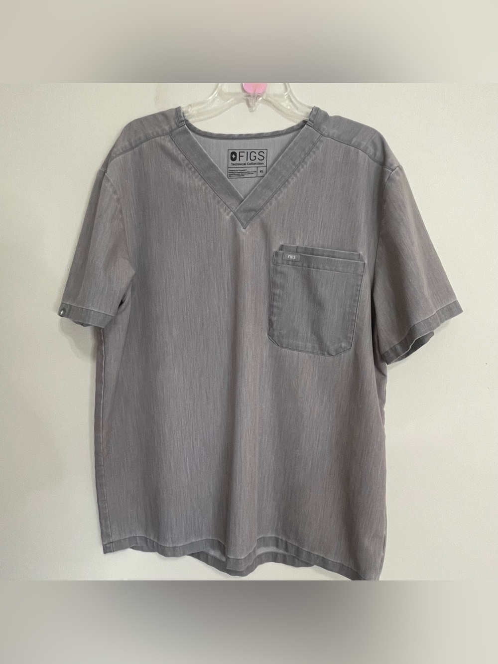 FIGS  Gray V-Neck Medical Scrub‎ Top~ Quality Two ~ Size XL~Medical Staff